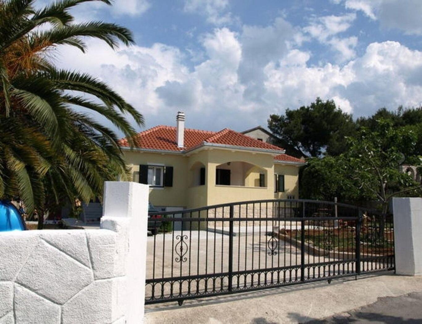 Apartment Marina Supetar Kültér fotó